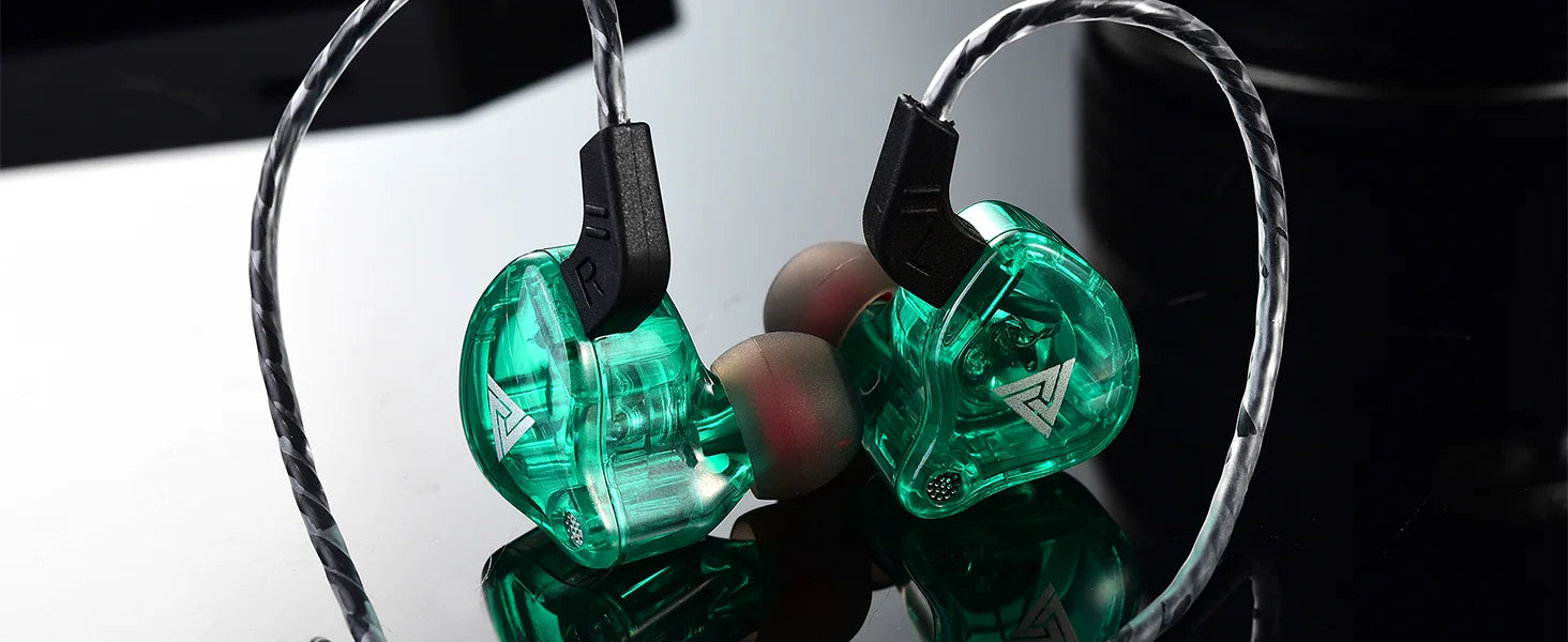 Fone de Ouvido Retorno de Palco QKZ AK6 com Microfone